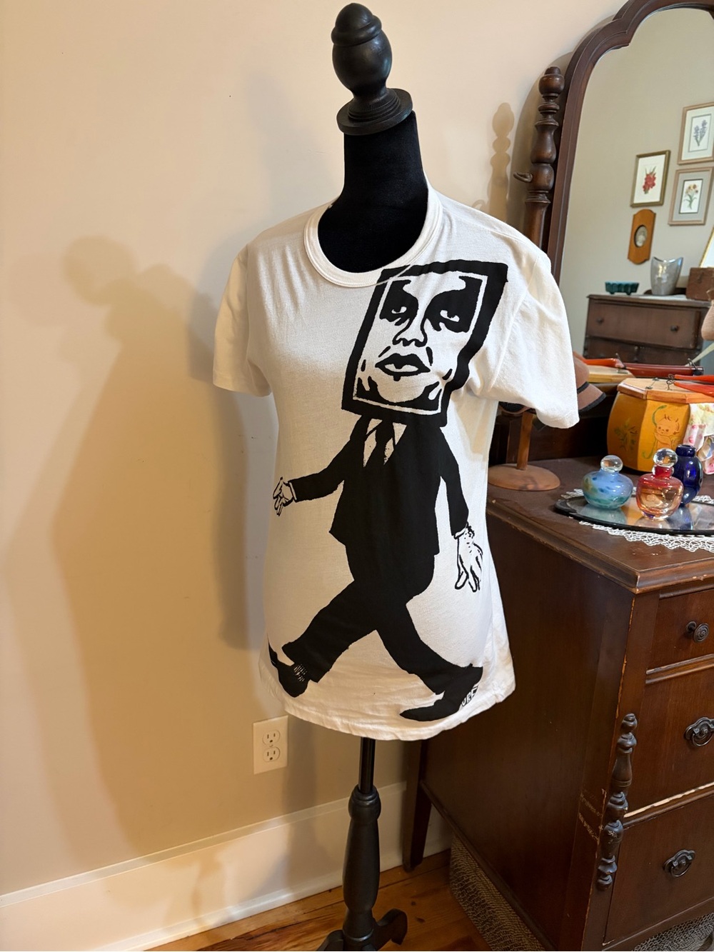 Obey White Short-Sleeve Tee with Black Graphic Figure